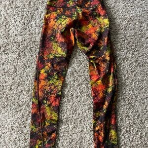 Women’s small Fleo Colorful workout Leggings - Black, Orange, Yellow, Green